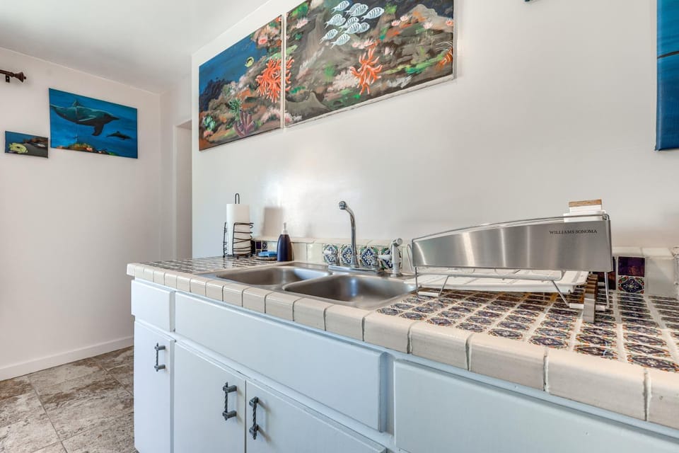 Artsy Studio w/ Patio: 25 Mi to Santa Fe Apartment in New Mexico