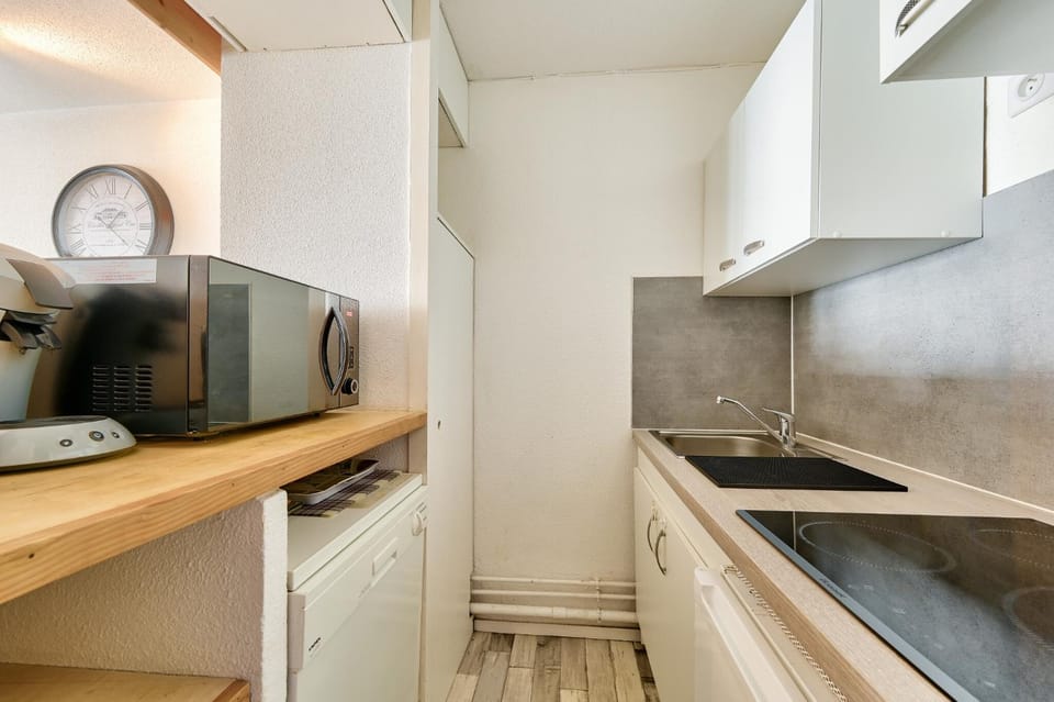 Shower, Bathroom, kitchen