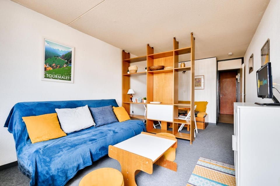 Bed, Bedroom, furniture