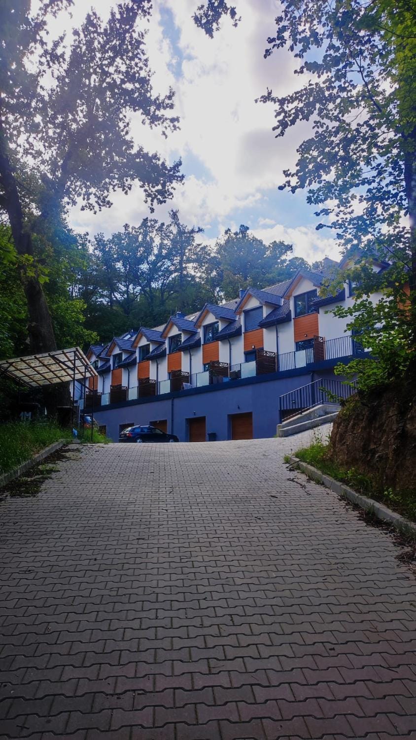 Lipowe Zacisze Apartment in Lower Silesian Voivodeship