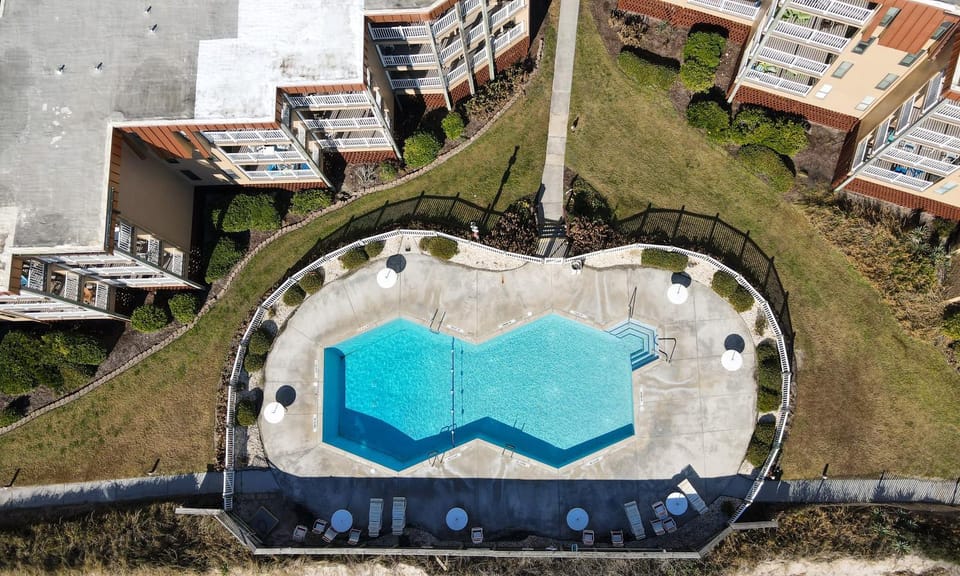 Beach, Views, and Relaxation at What The Shell! Apartment in North Topsail Beach