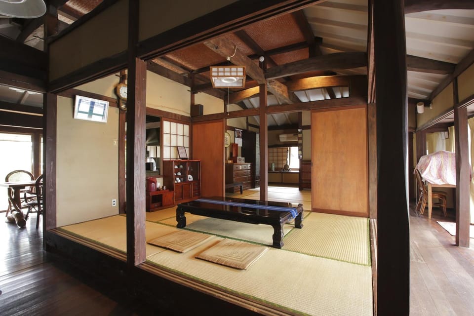 Communal lounge/ TV room, Living room, Seating area, Area and facilities