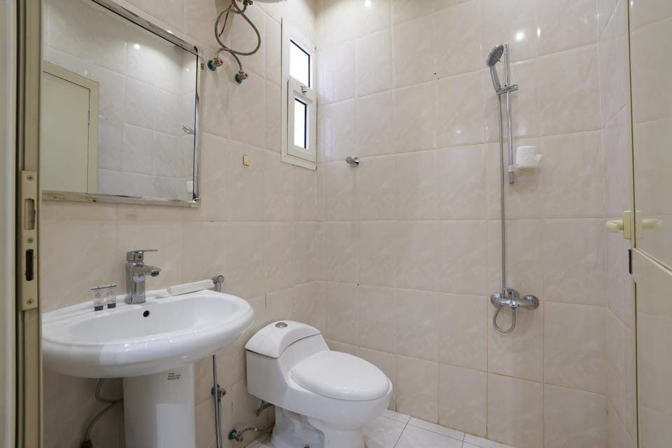Shower, Toilet, Bathroom, bidet