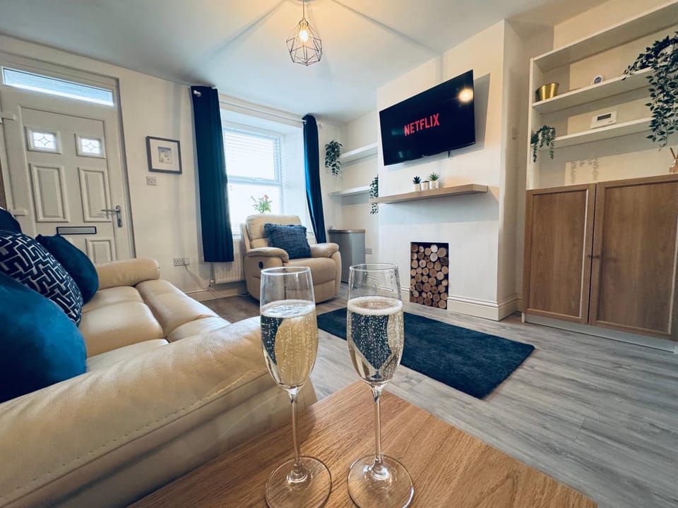 Keekle Cottage - 2 Bedrooms - Sleeps 4 House in Copeland District