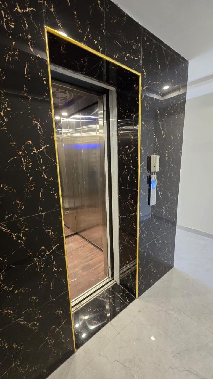 elevator
