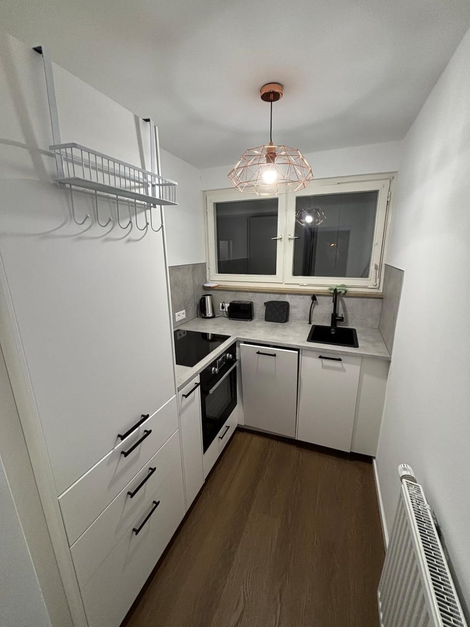 Kitchen or kitchenette, oven, stove