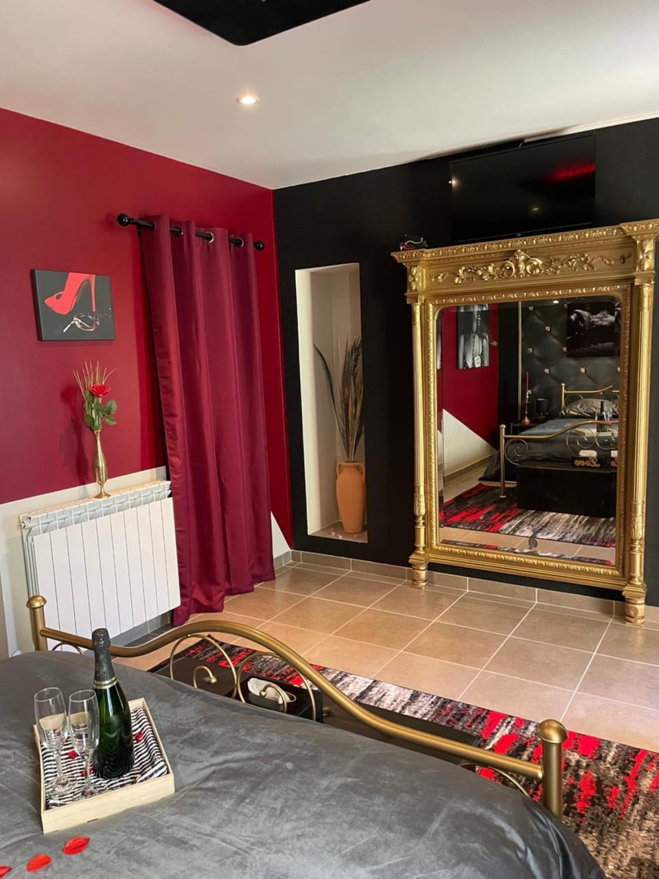 Love Room LA FABULEUSE Apartment in French Riviera