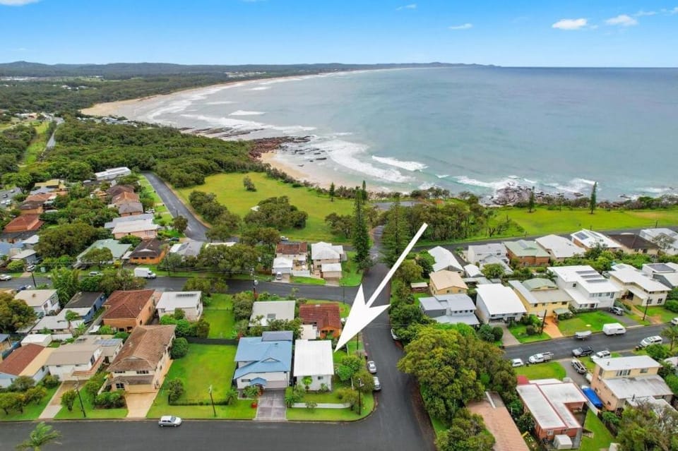 Neighbourhood, Bird's eye view