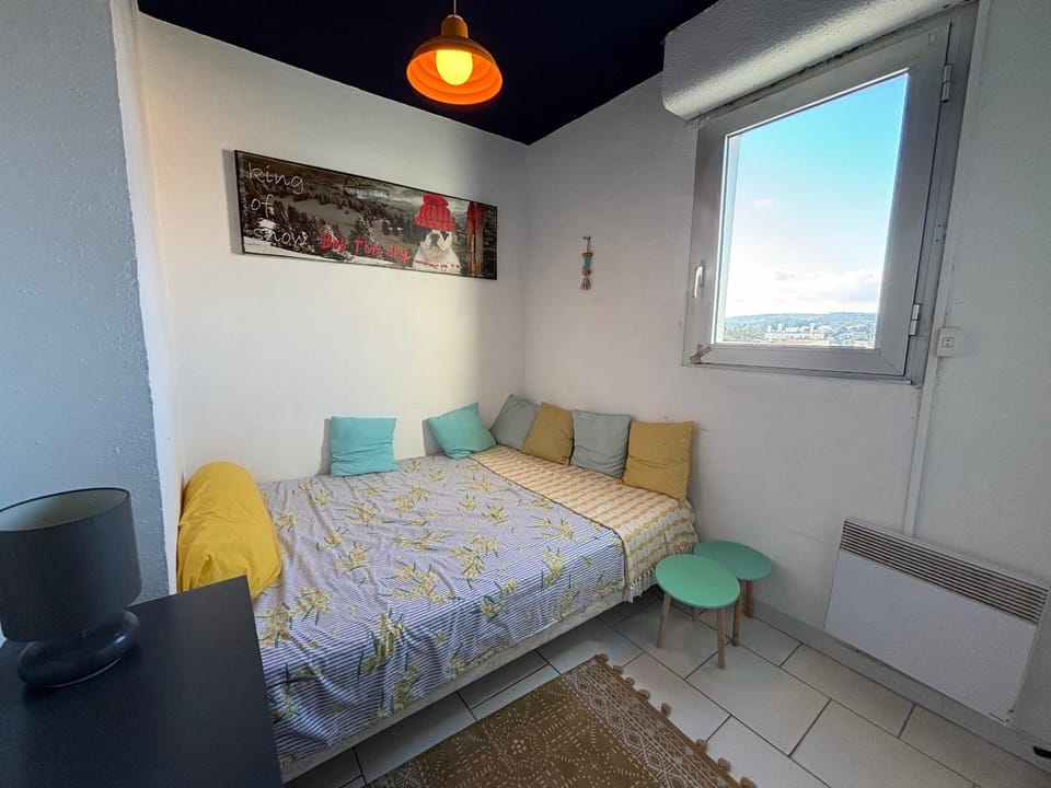 Appartement avec vue mer front de mer - 6 pers. - FR-1-795-58 Apartment in Narbonne