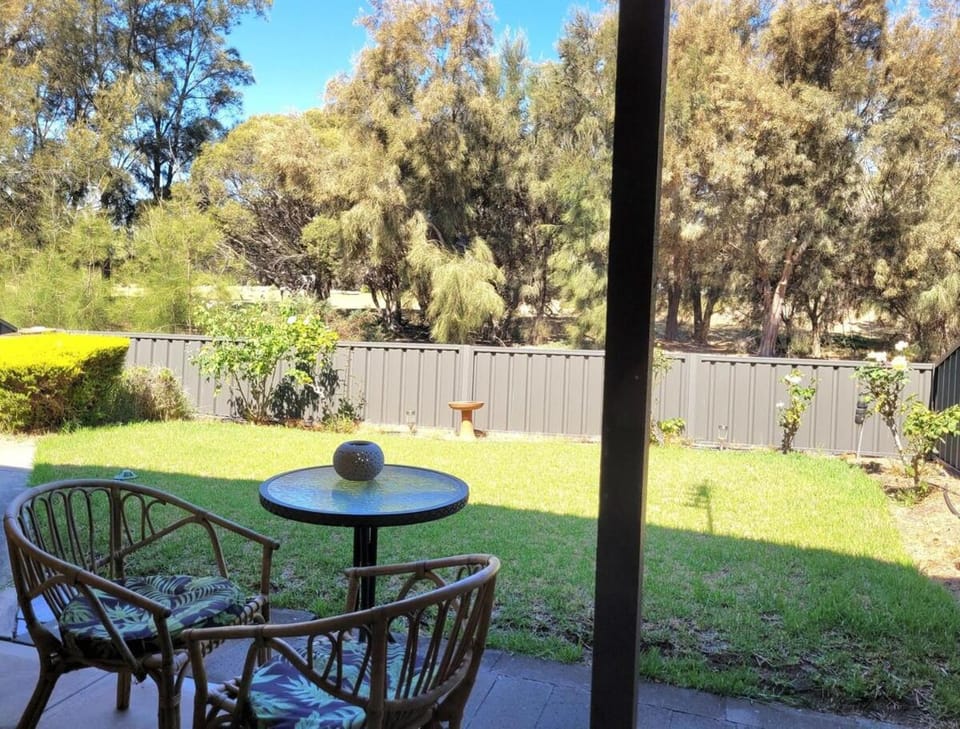 Patio, Garden, Garden view