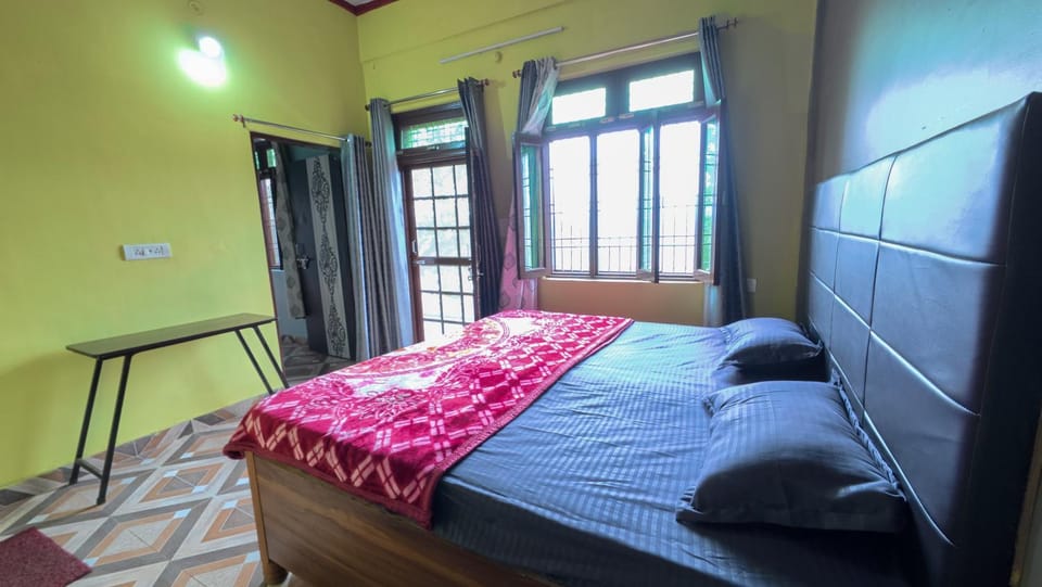 Mahi Restaurant & Guest House Bed and Breakfast in Uttarakhand