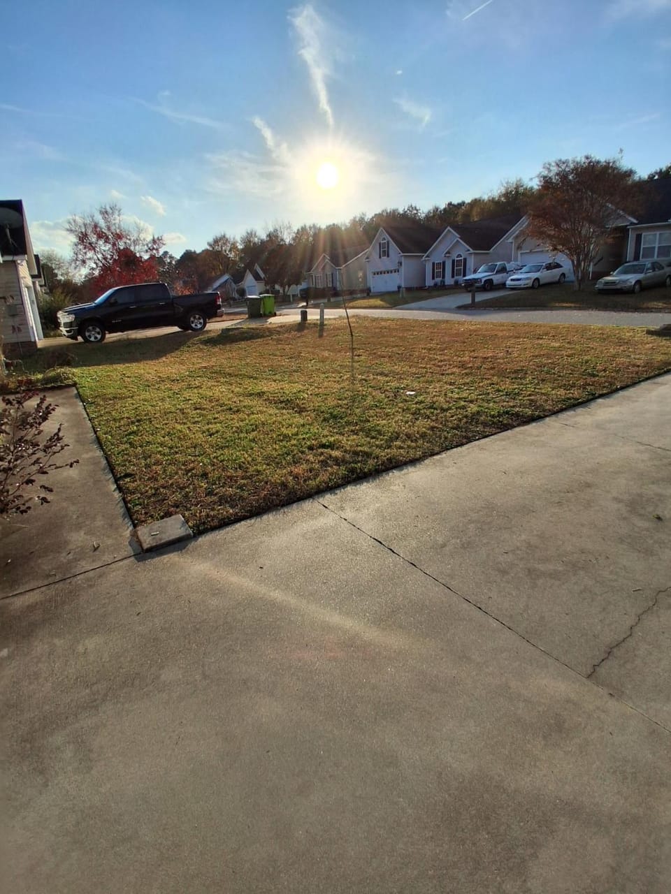 Spring, Day, Neighbourhood, Natural landscape, Street view, Sunrise, Sunset