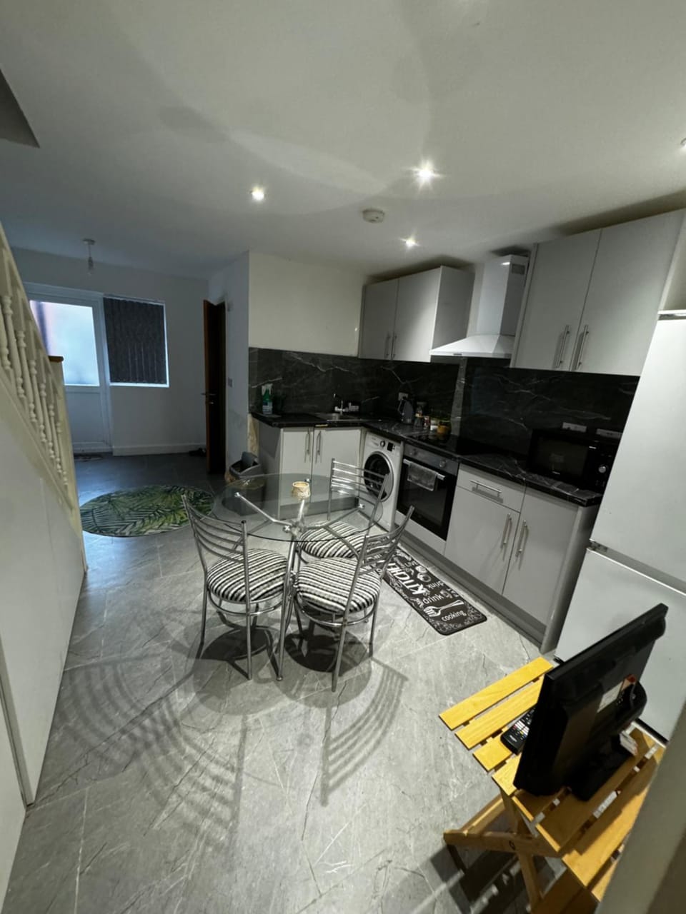 42 Guthridge Crescent Apartment in Leicester