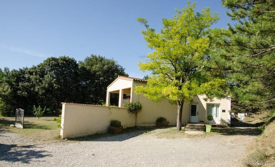 Gîte l échappée bleue Dromoise - maison House in Provence-Alpes-Côte d'Azur