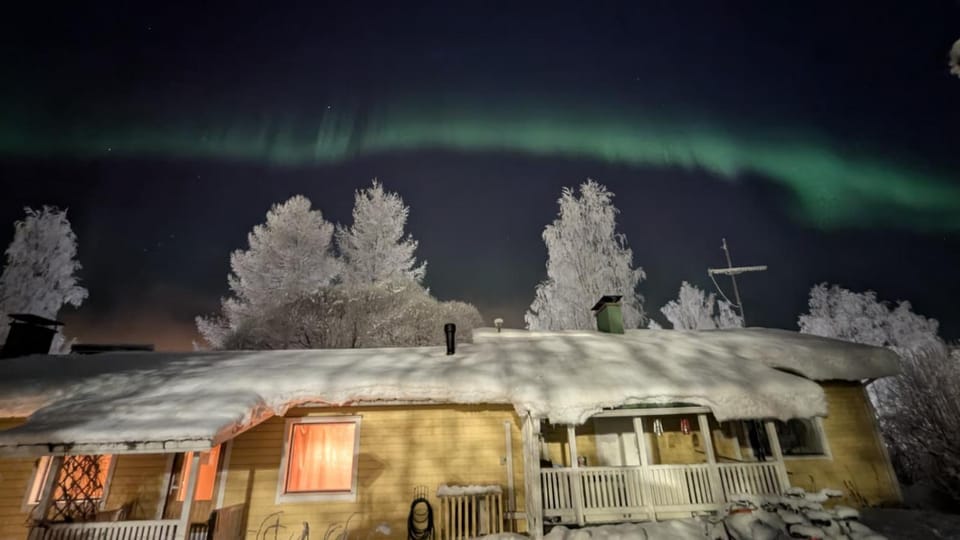 Hostel Ounasvaara private room 1 family room Bed and Breakfast in Rovaniemi