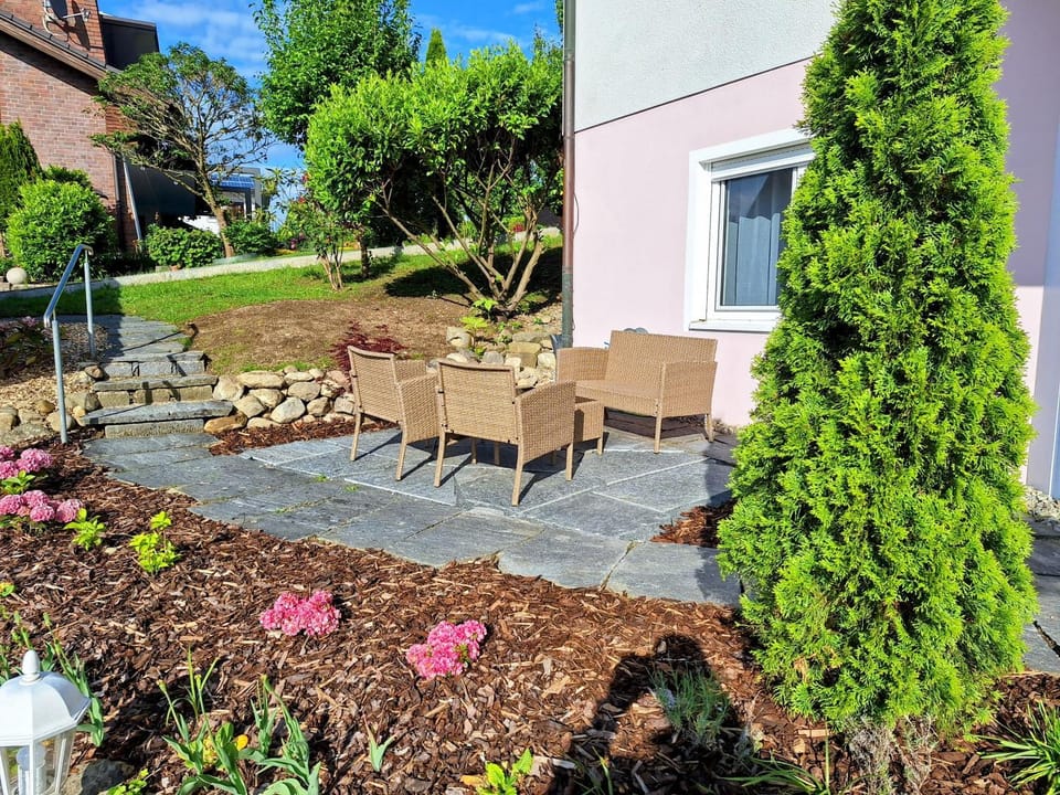 Garden, Balcony/Terrace, Garden view