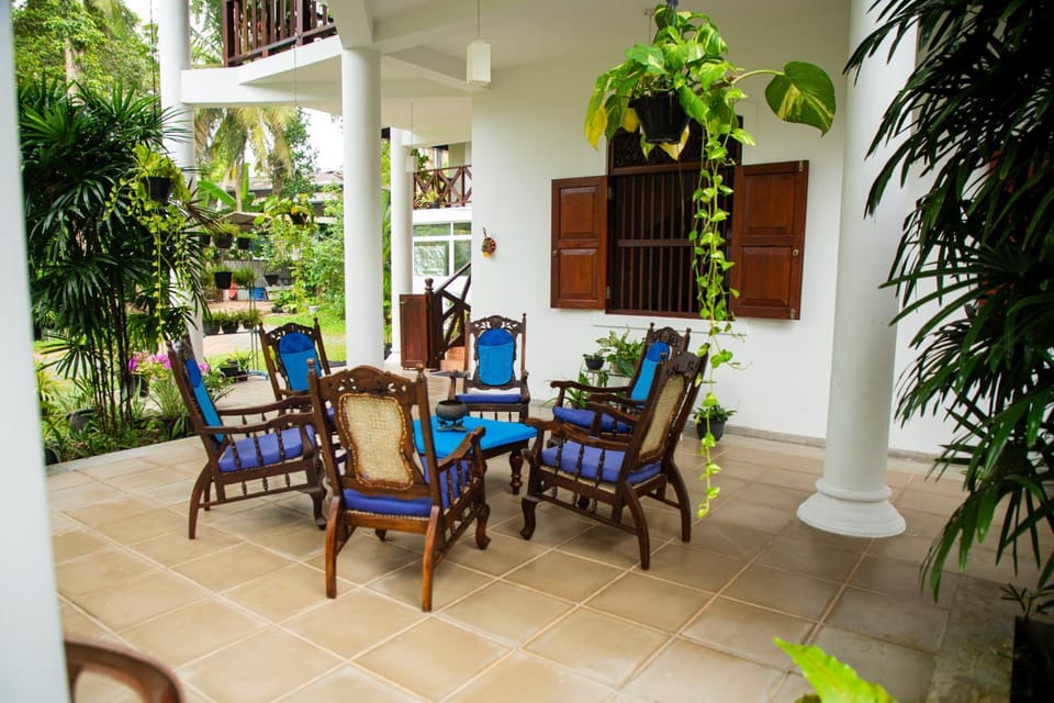 Patio, Seating area