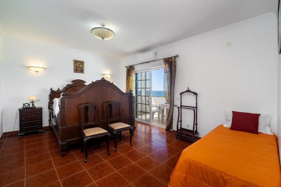 Villa Império Villa in Guia