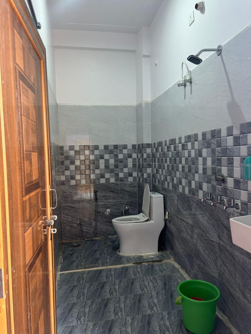 Vishnu Dham Cottages and Homestay Apartment in Uttar Pradesh