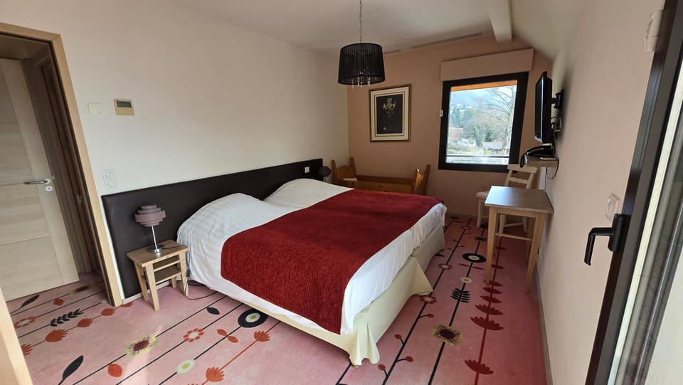 Le Comptoir de Sebastien - La Plage et Le Port - 2 duplex - 100m de la plage de Talloires Apartment in Talloires