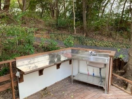 Kitchen or kitchenette