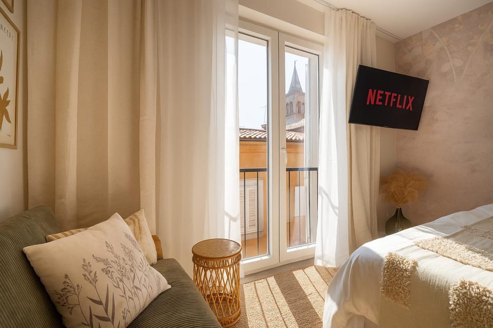 TV and multimedia, View (from property/room), Bedroom