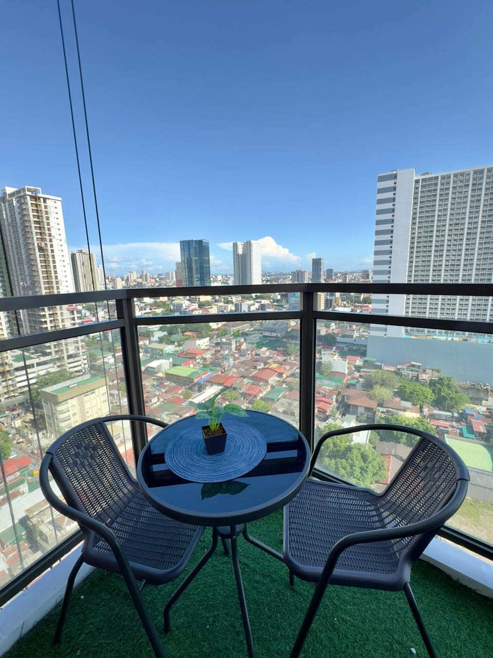 Property building, Patio, Day, Natural landscape, View (from property/room), Balcony/Terrace, Seating area, City view