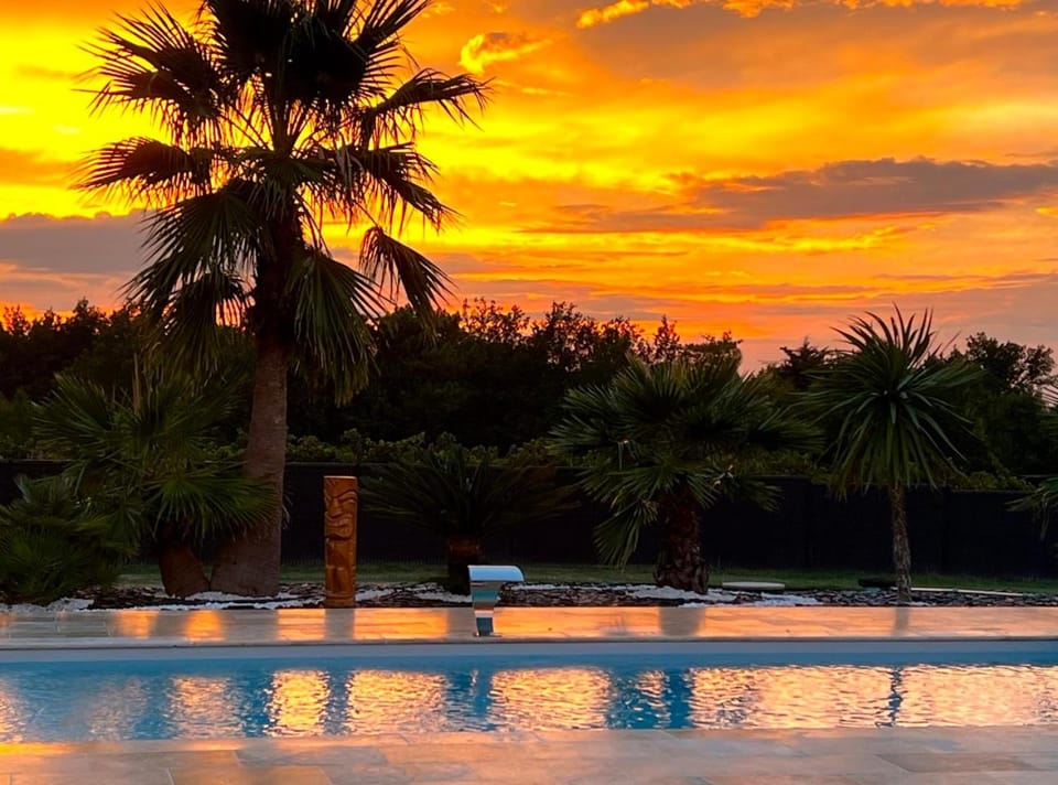 Luxury home private duras Villa in Nouvelle-Aquitaine