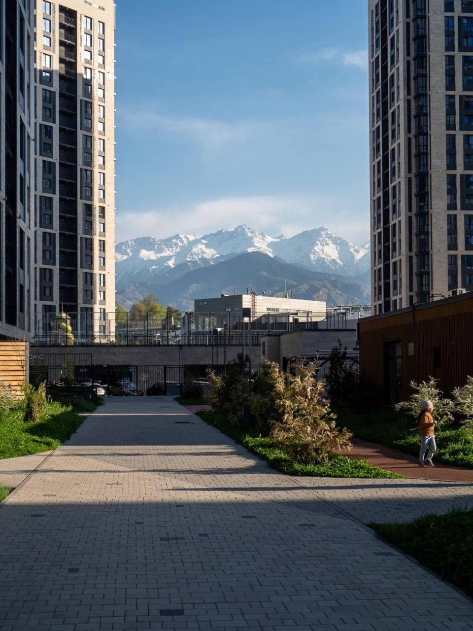 Бизнес класс апартаменты в 5 минутах от Мега Алматы Apartment in Almaty