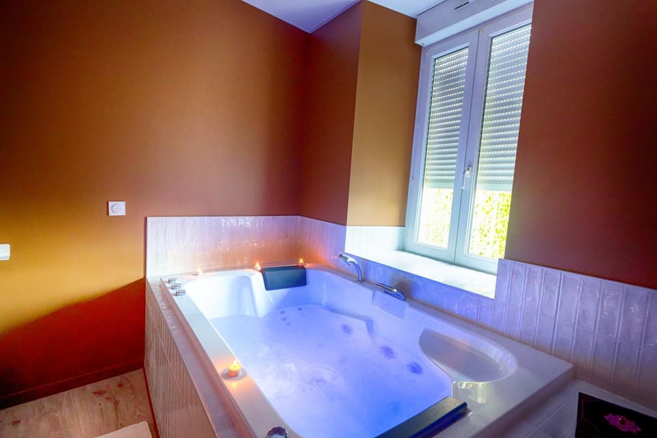 Bathroom, Public Bath, Bath