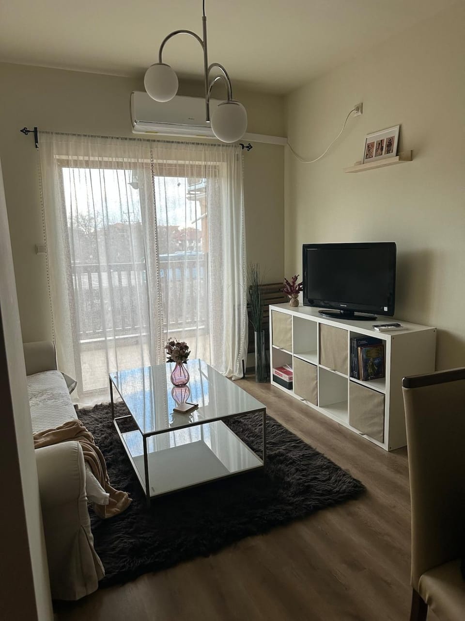 Communal lounge/ TV room, TV and multimedia, Living room, Evening entertainment