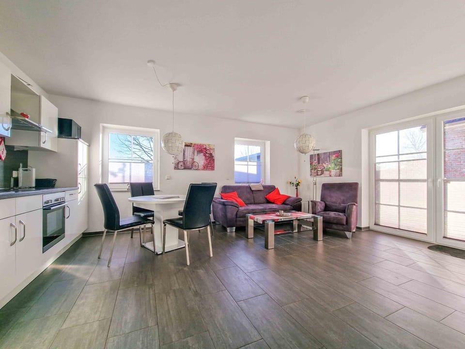 Kitchen or kitchenette, Living room, Seating area, Dining area