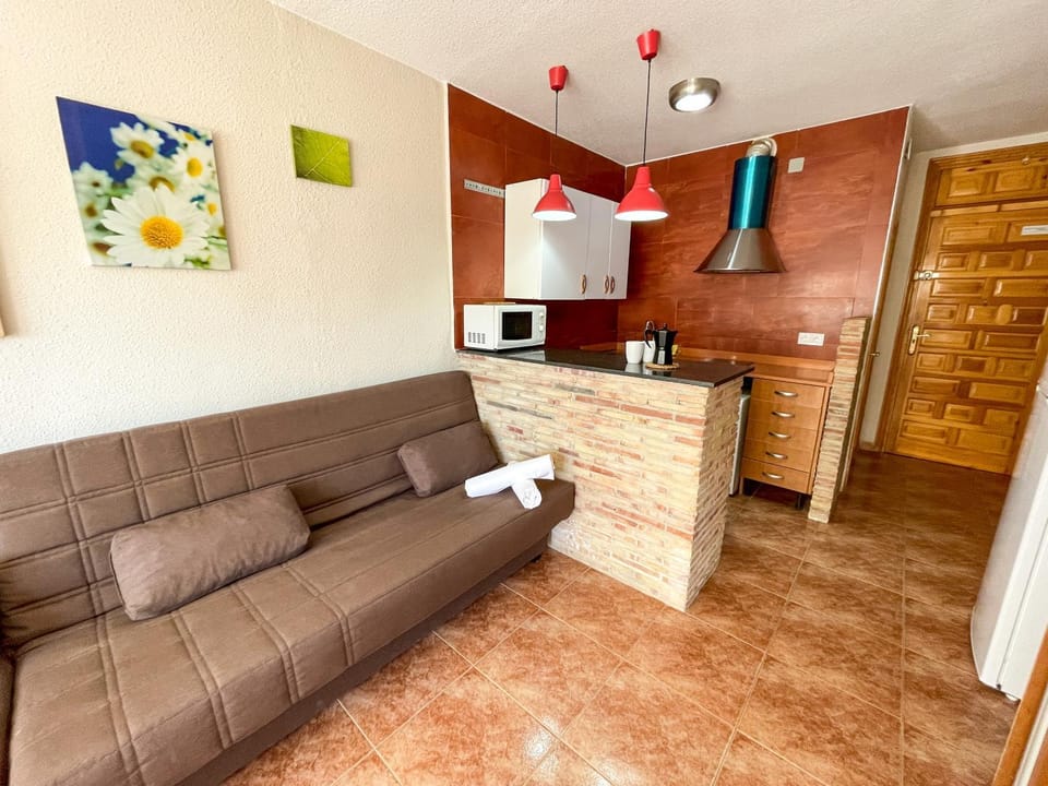 Kitchen or kitchenette, Living room, minibar
