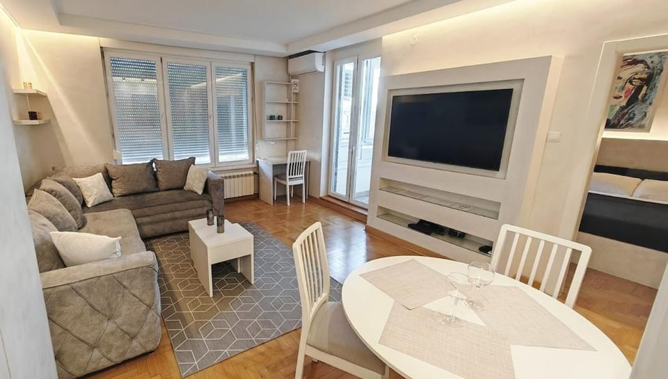 Arena Lux apartment Apartment in Belgrade