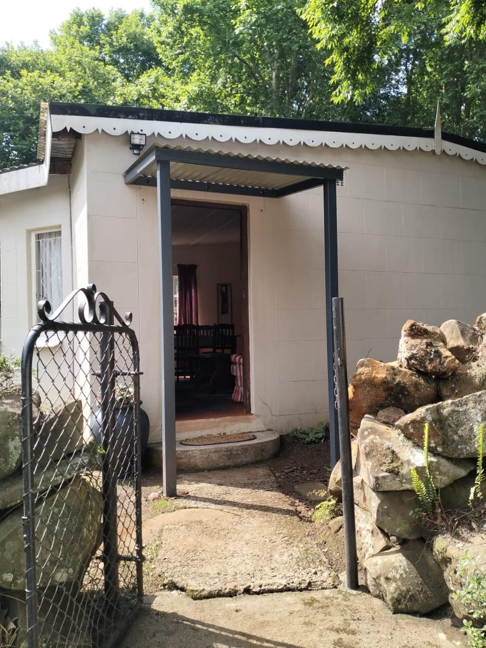 Property building, Facade/entrance