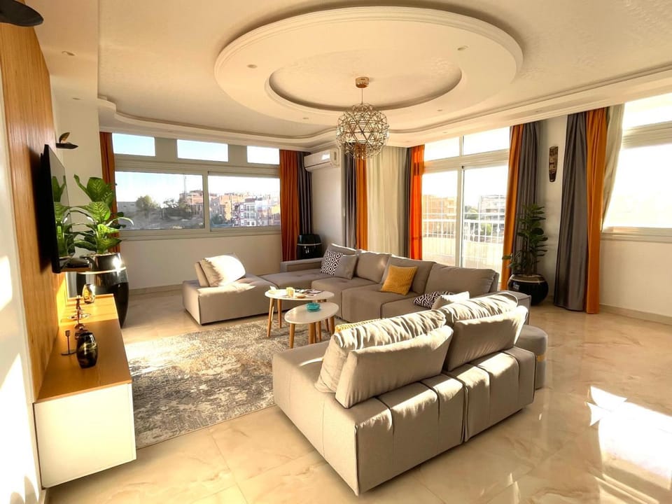 Living room, Seating area