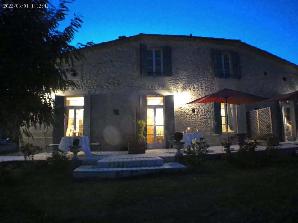 gite de charme dans les vignes House in Nouvelle-Aquitaine