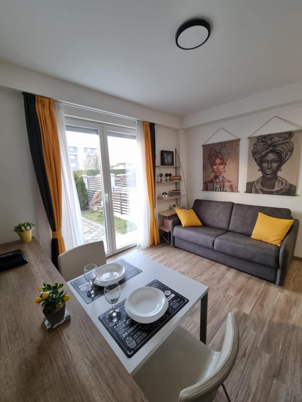 Lemon Bliss Studio Apartment in Skopje