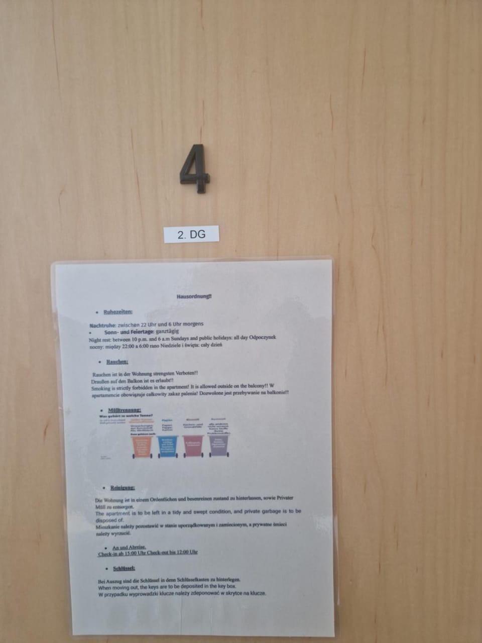 Helle Dachgeschoßwohnung Nr 4 Apartment in Straubing-Bogen