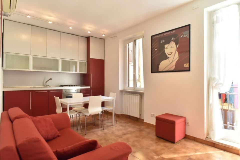 Kitchen or kitchenette, Living room
