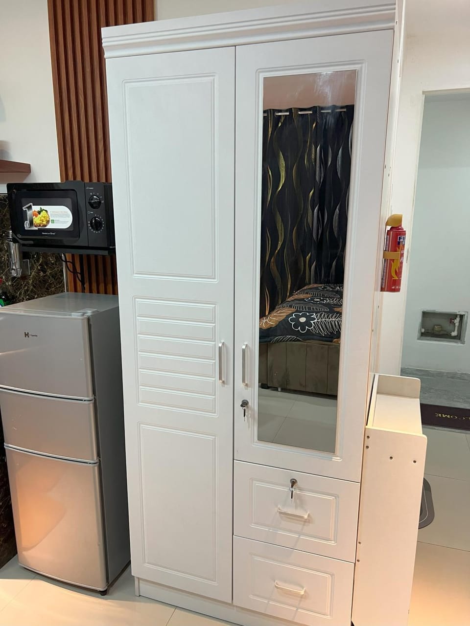 wardrobe