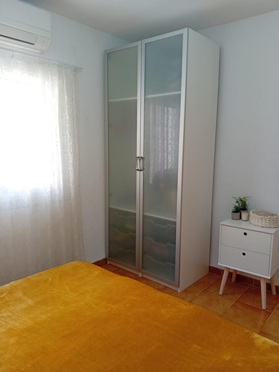 Bedroom, wardrobe
