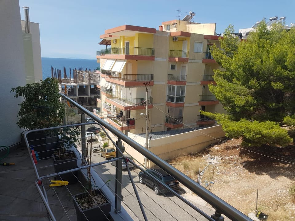 South Coast Apartments AL2 Apartment in Sarandë