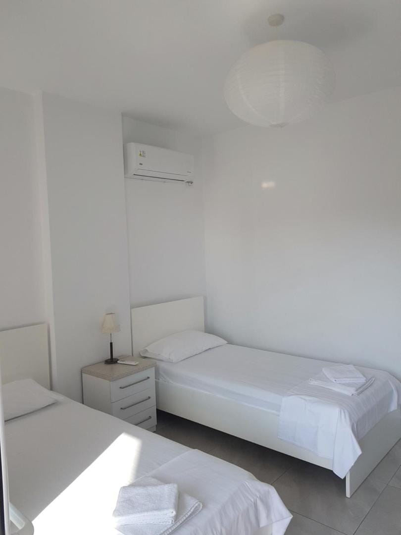 South Coast Apartments AL2 Apartment in Sarandë