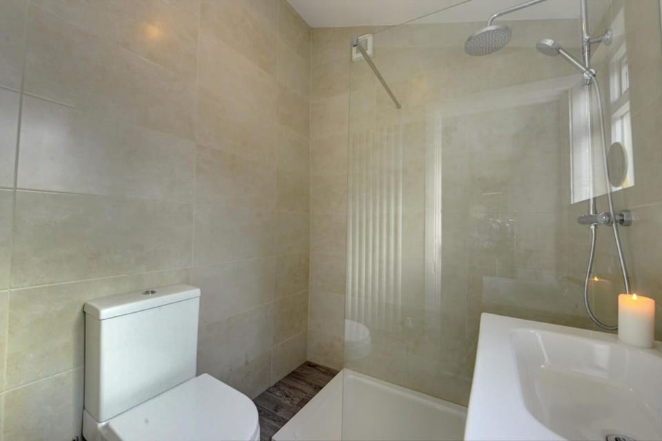 Cool 2 bedroom Apartment HG1 Free parking Apartment in Harrogate