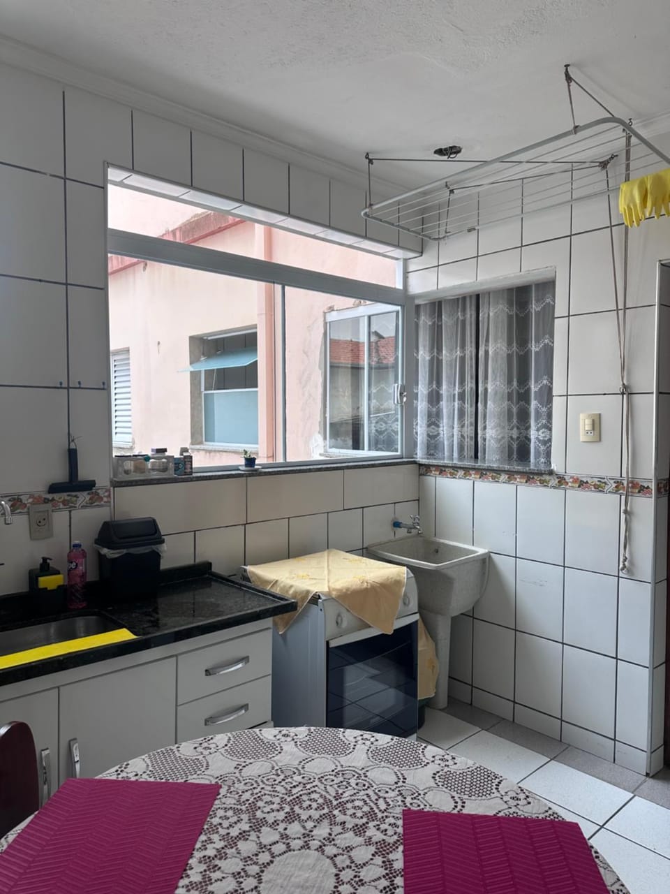 Apto no centro com garagem e wifi Apartment in Serra Negra