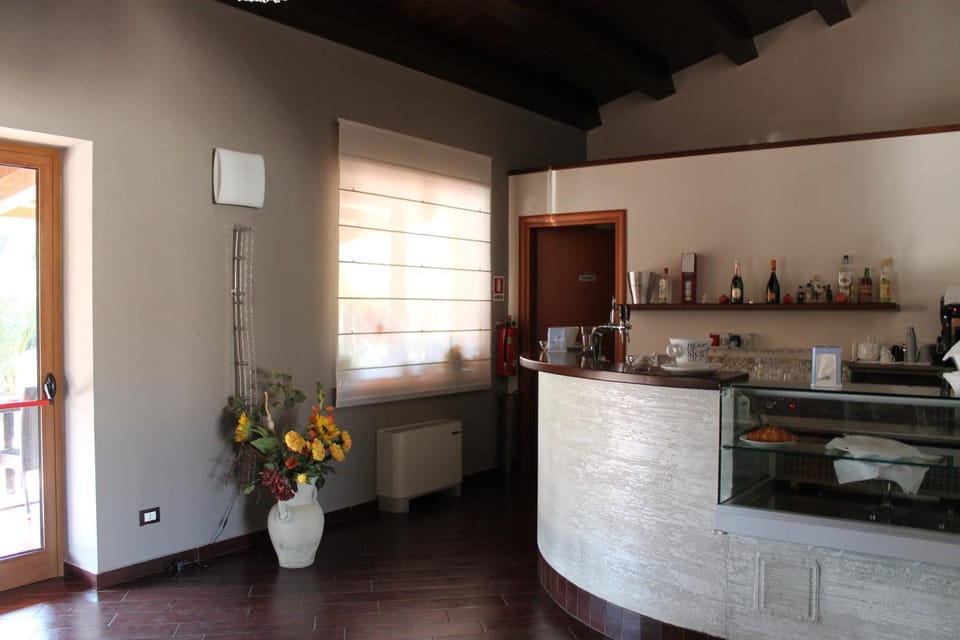 Lobby or reception, Lounge or bar