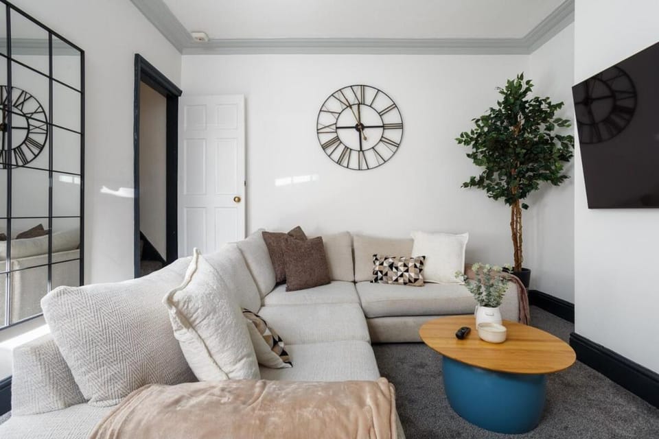 3BR Accommodation in Leeds - Perfect for family Apartment in Leeds