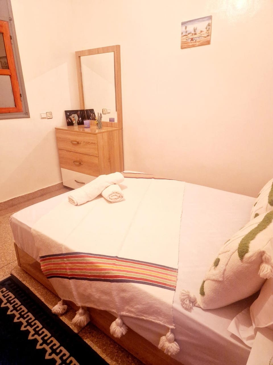Photo of the whole room, Bedroom, towels