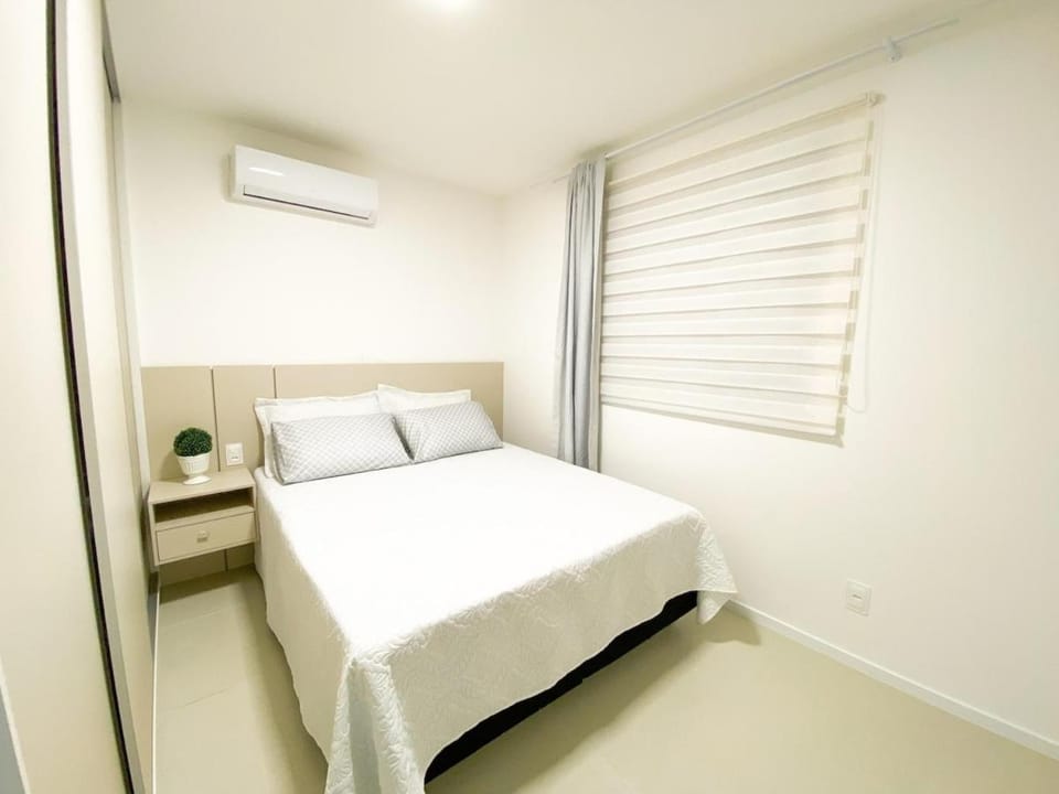 Apê Novo em Porto Belo com Piscina próx Bombinhas Apartment in Porto Belo